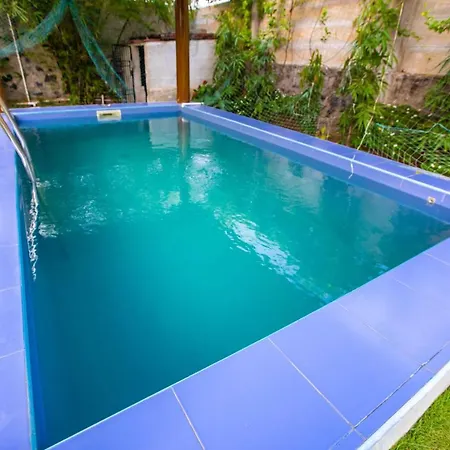 Waves Beach House Pondicherry Exterior photo