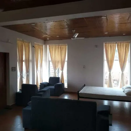 Waves Beach House Pondicherry Exterior photo