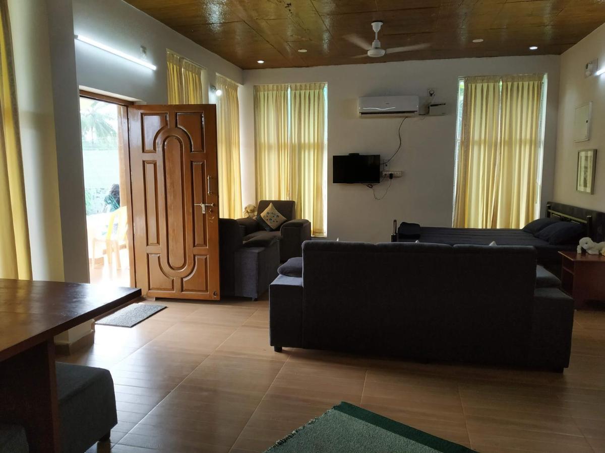 Waves House